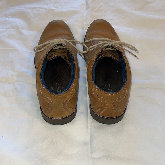G. H. Bass & Co. Men\'s Caramel Brown Dress Shoes Size 10